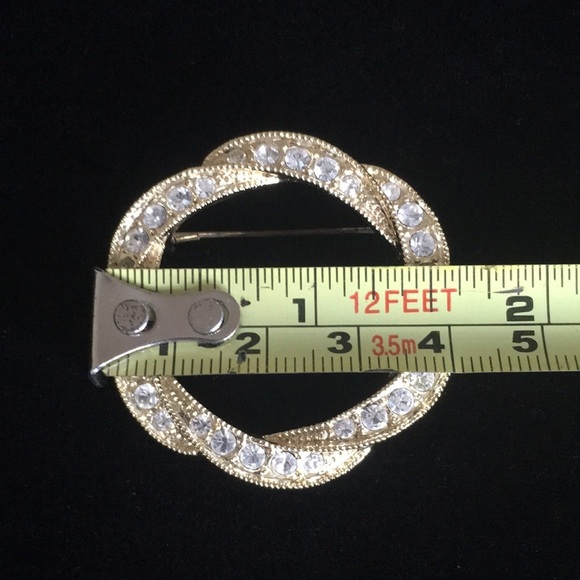 Vintage Roman Brooch Pin - Picture 7 of 7